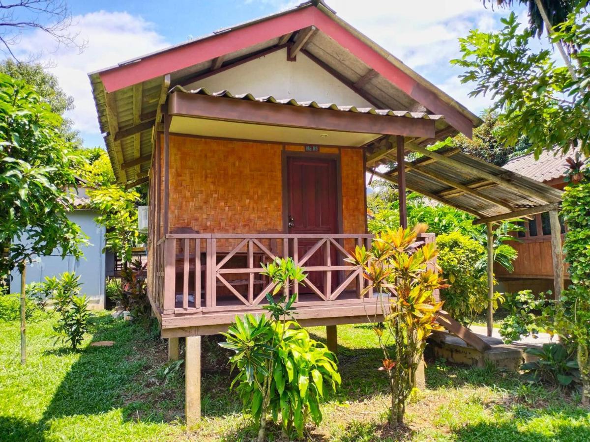 Pasanchai Bungalow Vang Vieng Eksteriør billede