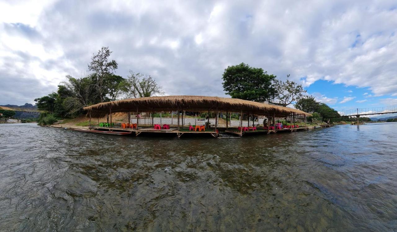 Pasanchai Bungalow Vang Vieng Eksteriør billede