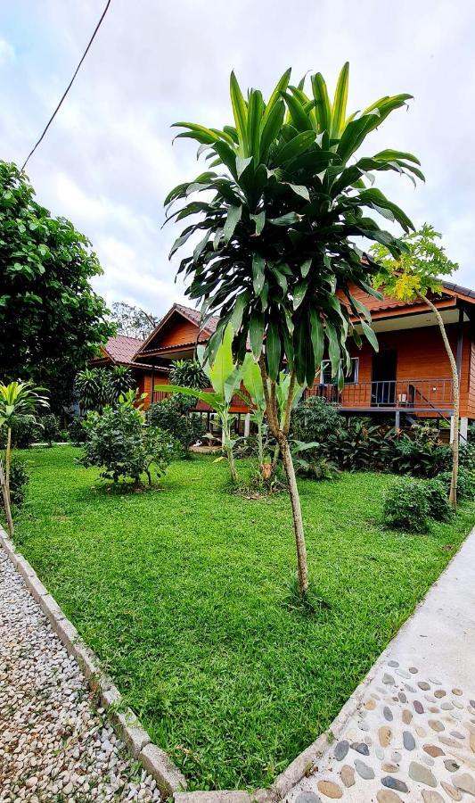 Pasanchai Bungalow Vang Vieng Eksteriør billede