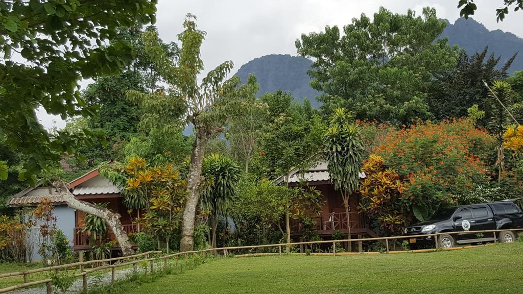 Pasanchai Bungalow Vang Vieng Eksteriør billede