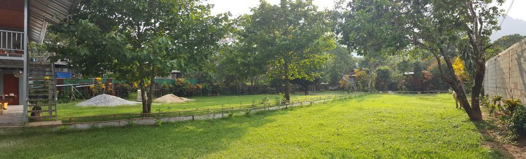 Pasanchai Bungalow Vang Vieng Eksteriør billede