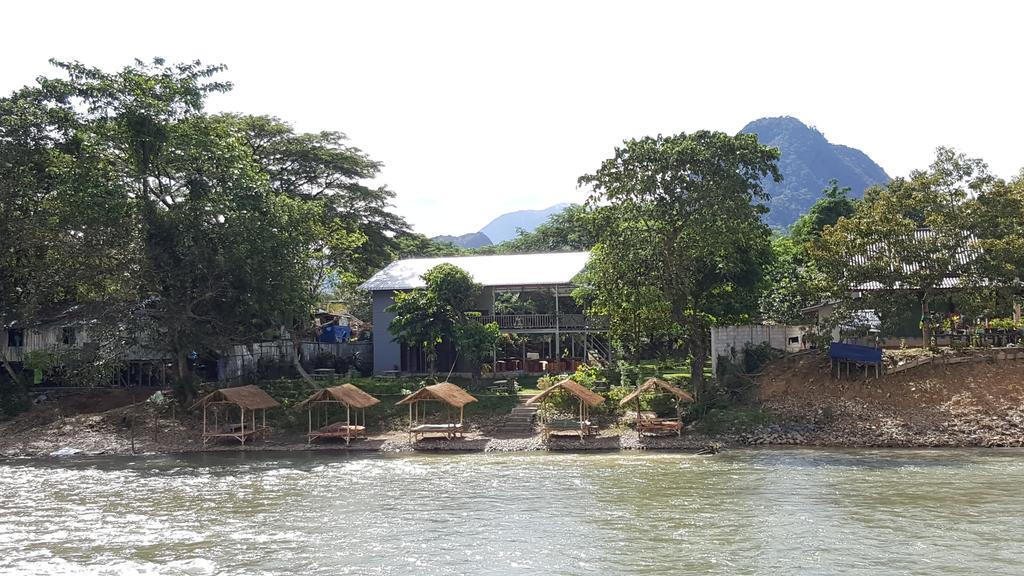 Pasanchai Bungalow Vang Vieng Eksteriør billede