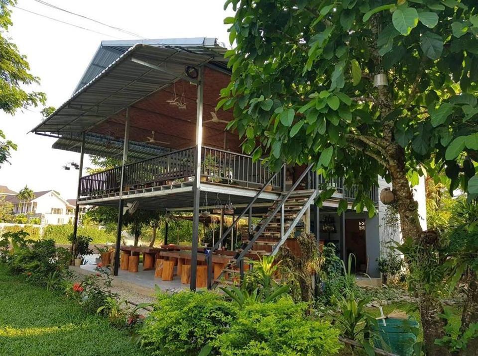 Pasanchai Bungalow Vang Vieng Eksteriør billede
