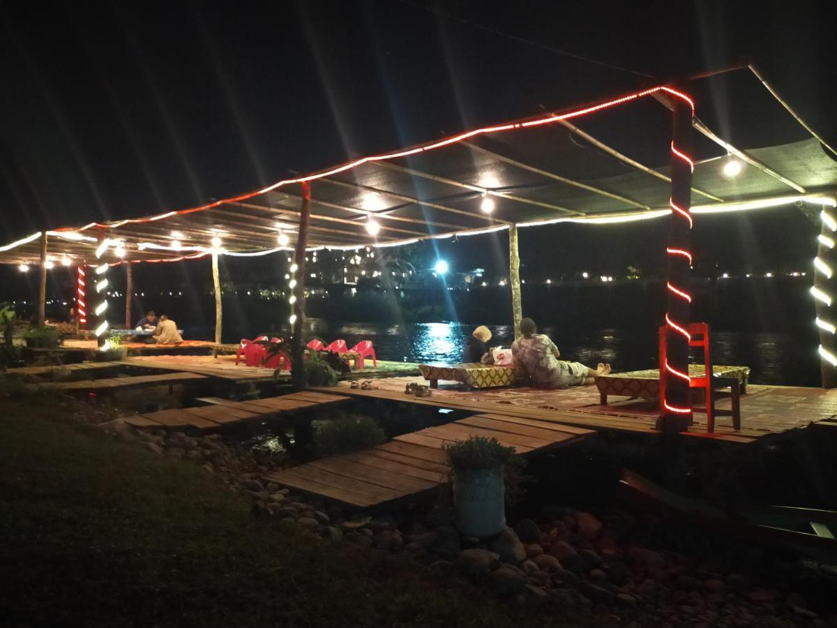 Pasanchai Bungalow Vang Vieng Eksteriør billede